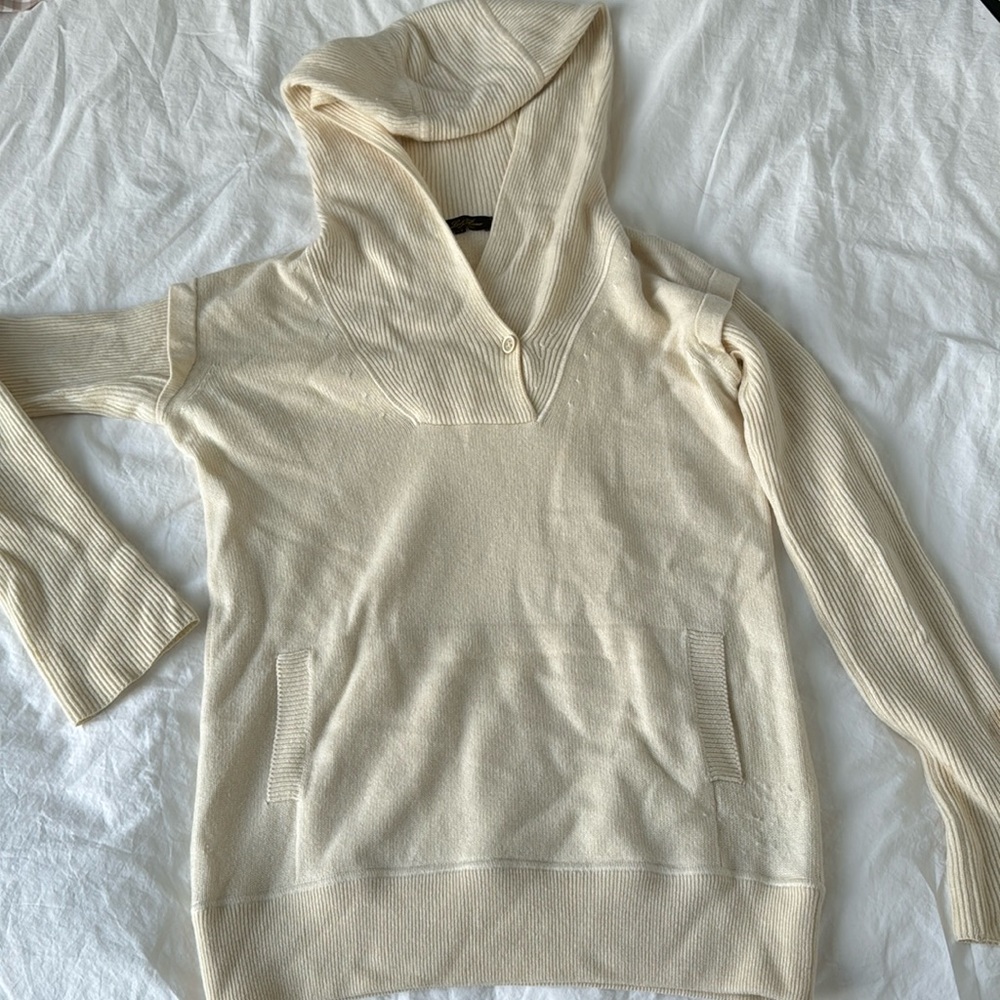 Cream size 38 Loro Piana hooded sweater cashmere